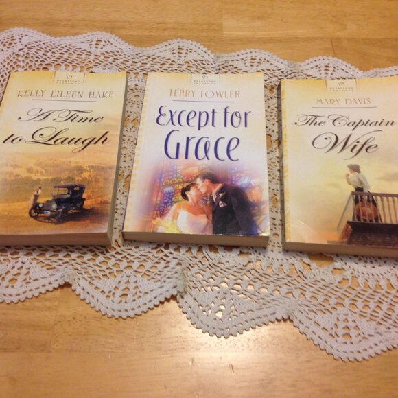 Christian Romance Fiction, Heartsong Presents Bundle - Picture 3 of 7